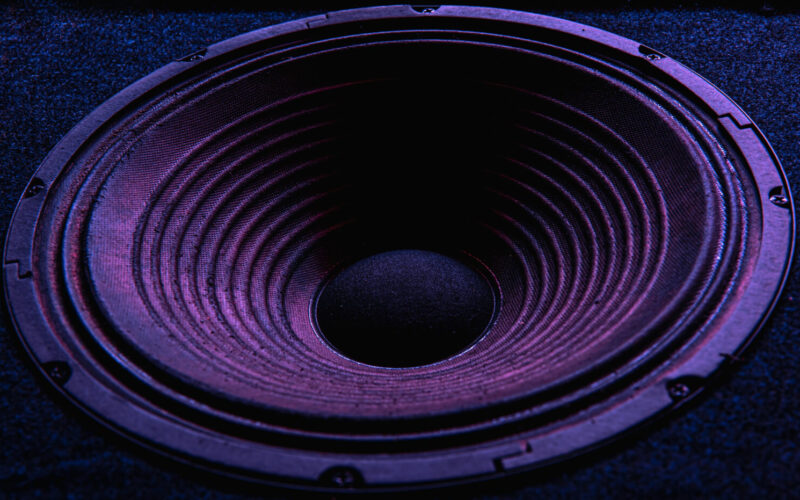 En quoi l’enceinte directionnelle est-elle innovante ?